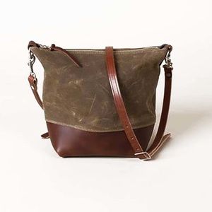 Wood & Faulk Field Bag, ‘Olympic Moss’ color